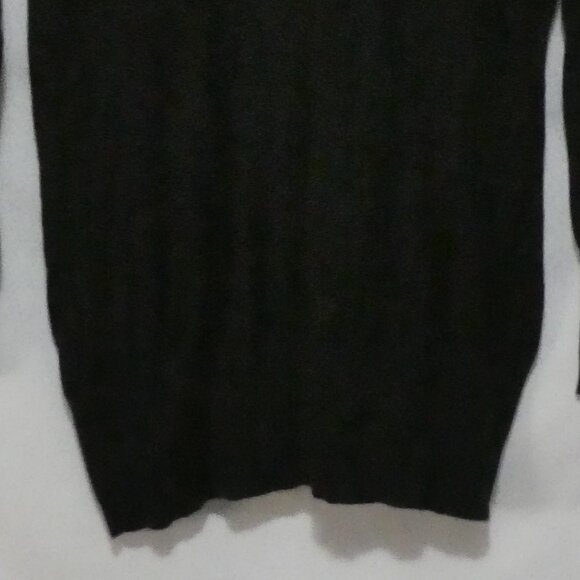 JACOB | medium | Black Knit Button-Up V-Neck Cardigan - Picture 15 of 16